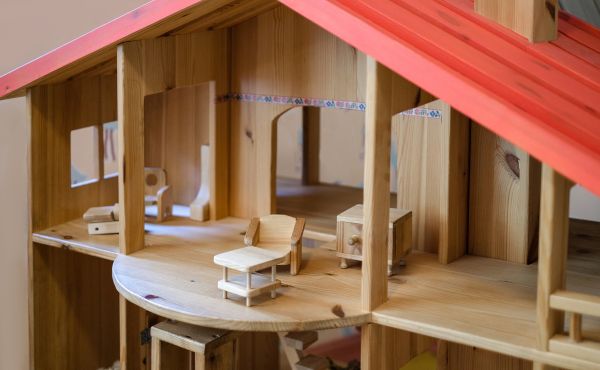 Doll House Assembly in San Luis Obispo