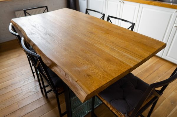 Table Assembly in San Luis Obispo
